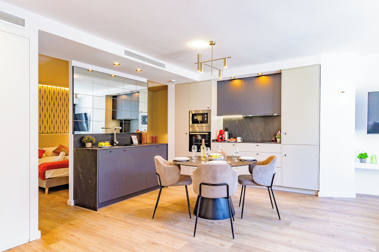 Others 4, Myflats Premier Suites, Alicante