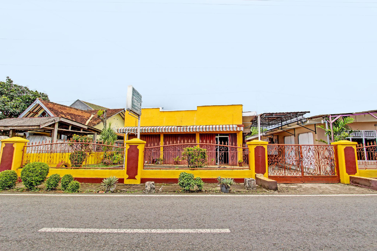 Others 2, SPOT ON 92018 Homestay Akbar Aufa Syariah, Cilacap
