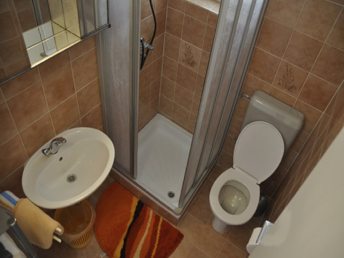 Bathroom 3, Apartments Profaca, Lopar/Supetarska Draga