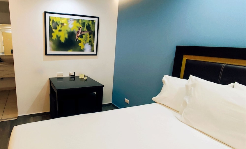 Bedroom 3, Quinta Dorada Hotel and Suites, Saltillo