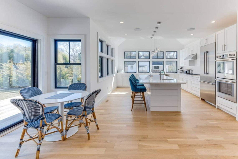 Others 5, Sandpoint by Rove Travel Modern 5BR w Pool, Suffolk