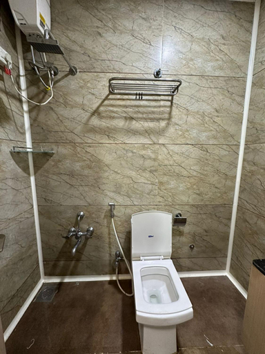 Bathroom 4, Hotel atithi, Vadodara