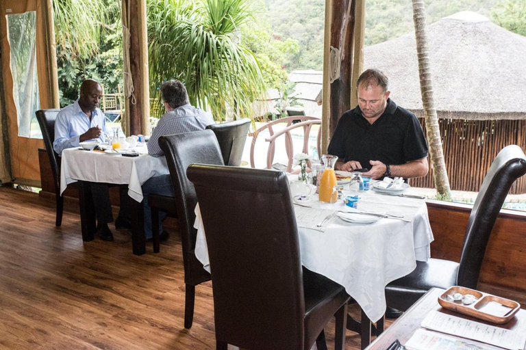 Food & Drinks, Fish Eagle Manor, Buffalo City