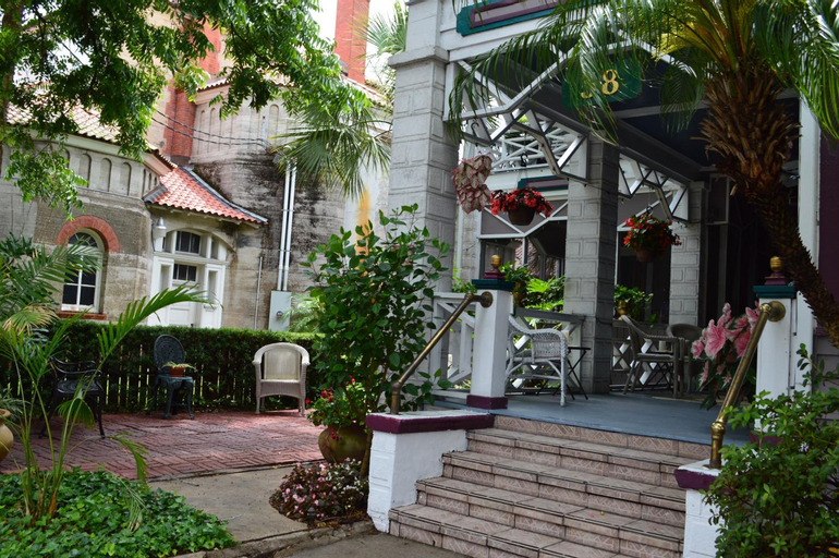1, Old Powder House Inn, Saint Johns