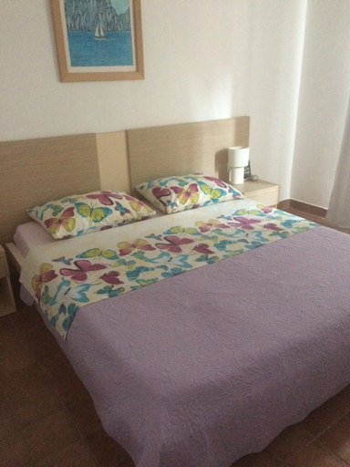 Bedroom 2, Apartments Paula, Tisno