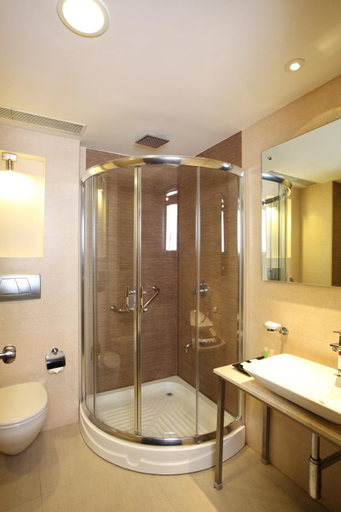 Bathroom 4, Octave Hotel & Spa Sarjapur Rd, Bangalore