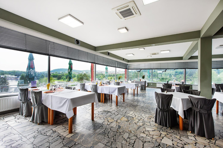 Food & Drinks 5, Hotel Rakovec, Brno