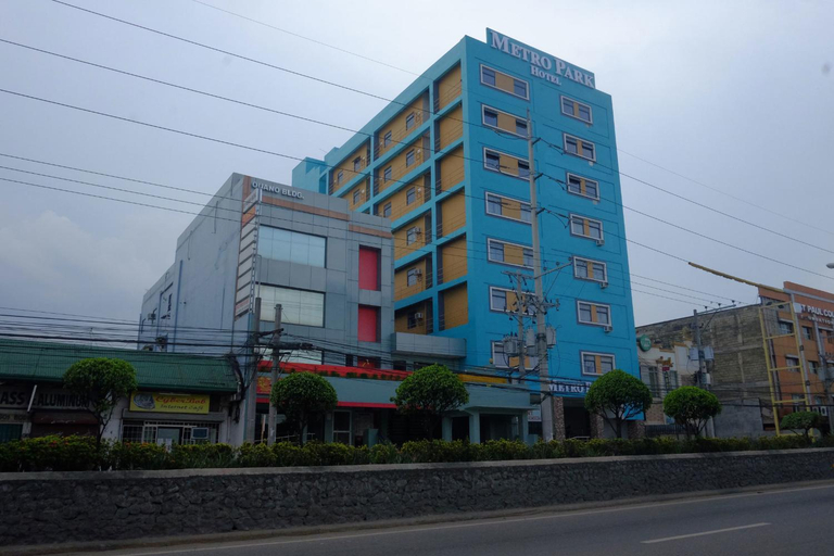 Exterior & Views 2, Metro Park Hotel Mandaue, Mandaue City