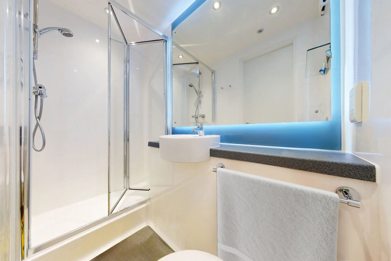 Bathroom 3, Student Only Canvas Walthamstow in London, London