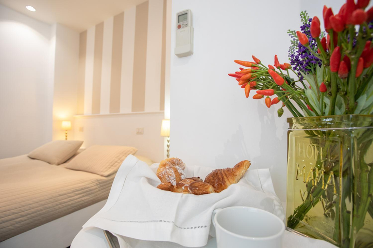 Bedroom 3, Romanticasa Navona, Roma
