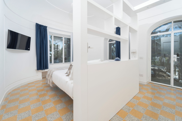 Bedroom 4, Villa L'Ara, Napoli