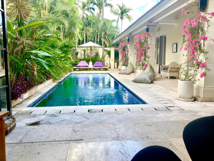 Sport & Beauty 2, Modern , art-design 3 BR villa & pool in Seminak, Badung