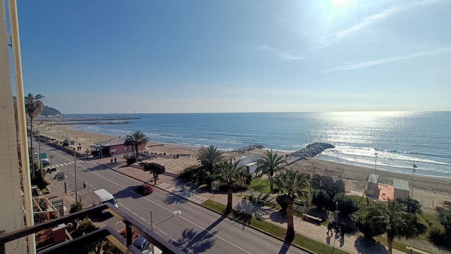 Others 5, Aurelia 158, Savona