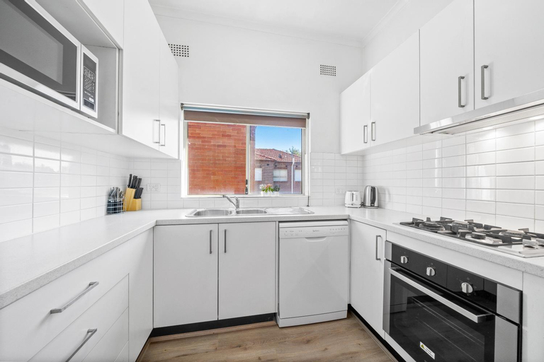 Dining Room 5, Burwood Newly Renovated 2 Bedroom Apartment, Burwood