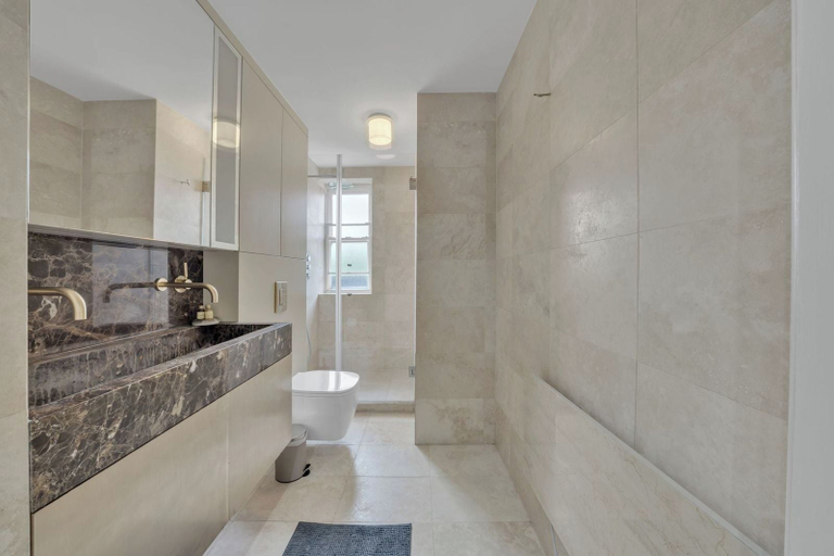 Bathroom 2, The Hans Residences, London
