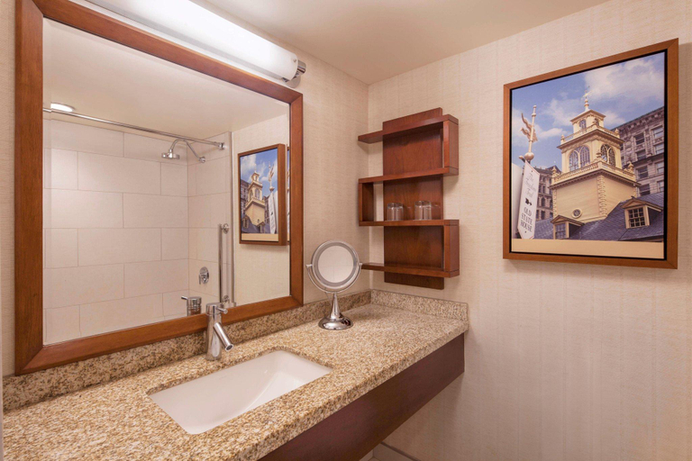 Bathroom 29