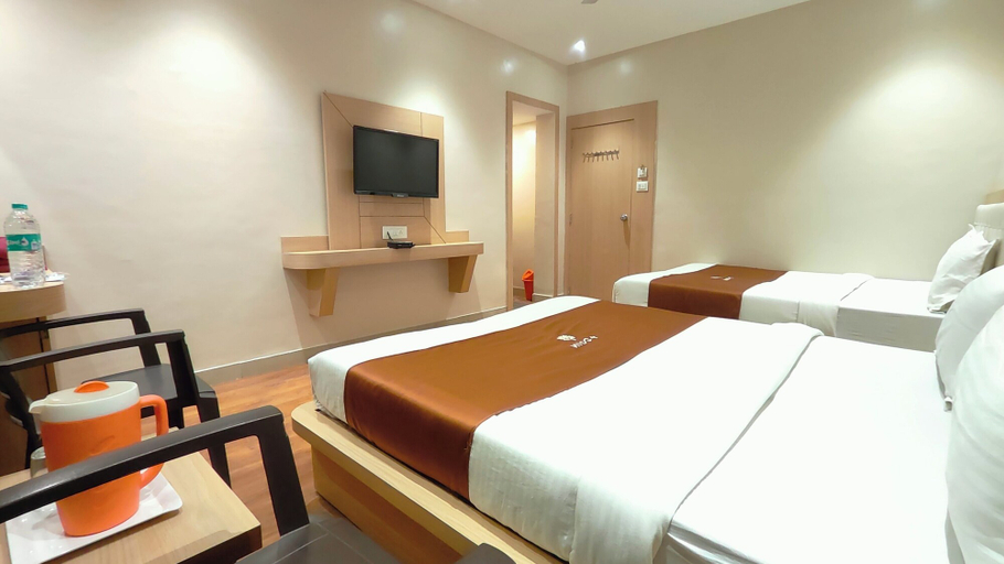 Bedroom 2, Hotel Yog Palace, Ahmadnagar