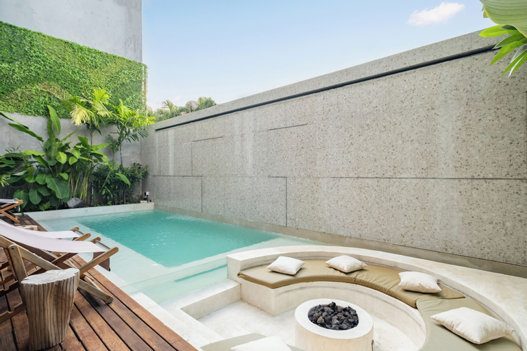 Swimming Pool 20