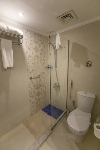 Bathroom 4, Sunrise Holidays Resort- Adults Only (Plus 16), Al-Ghurdaqah
