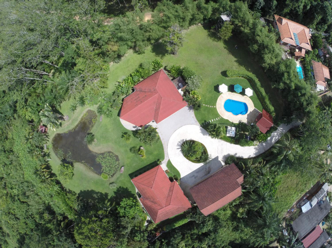 Cliffside Lagoon Villa, Mueang Krabi