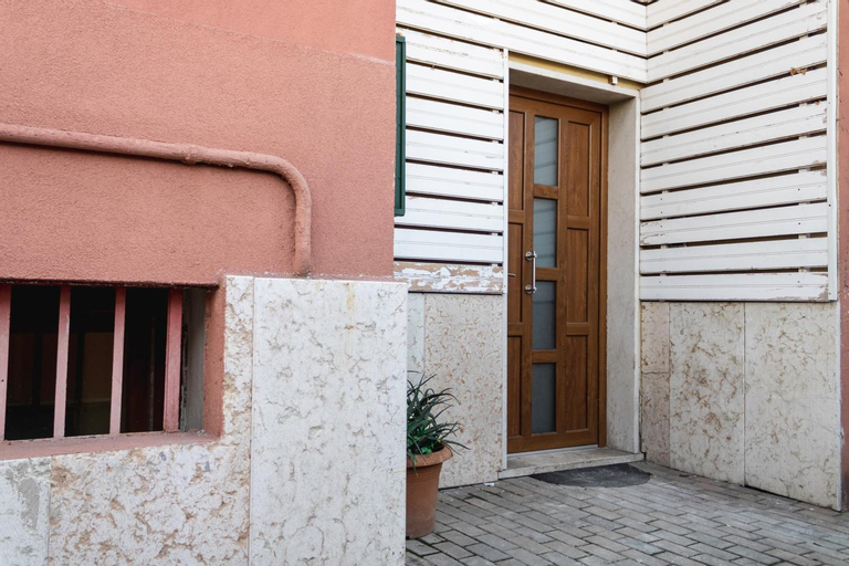 -Exclusive Verona Fiere- Free Parking and Wi-Fi-, Verona