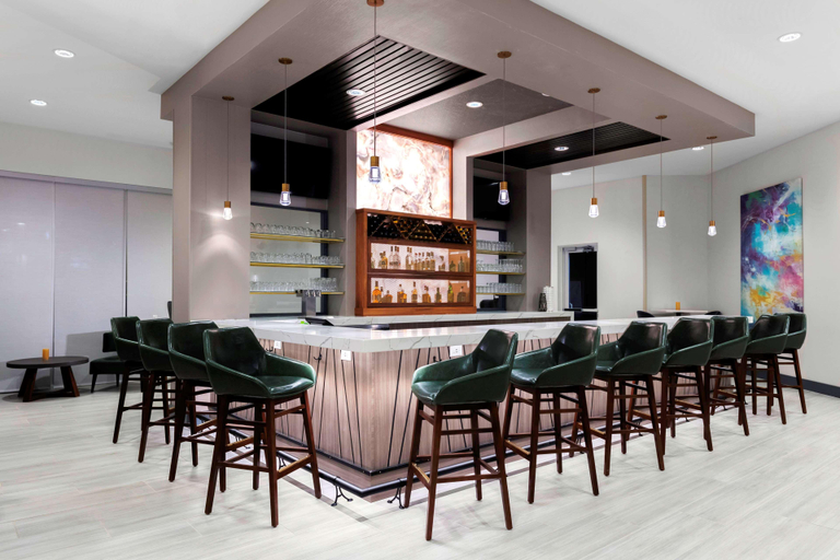 Sport & Beauty, Hyatt House Charlotte/Rea Farms, Mecklenburg