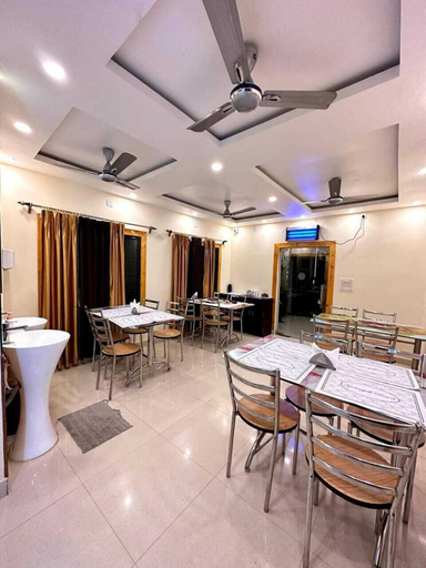 Food & Drinks, Geetanjali Resort, Purba Medinipur
