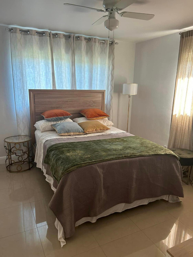 Bedroom 2, Casa Nomada, Broward