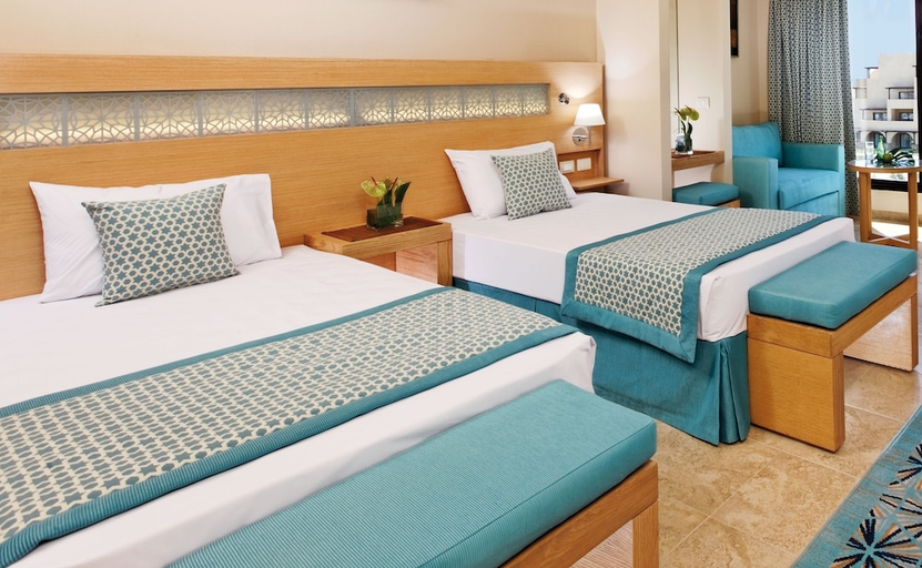 Bedroom 3, Movenpick Waterpark Resort & Spa Soma Bay, Safaja