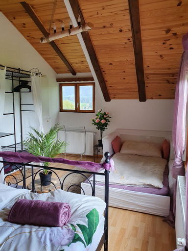 Bedroom 2, Gite de la Motte, Moutier