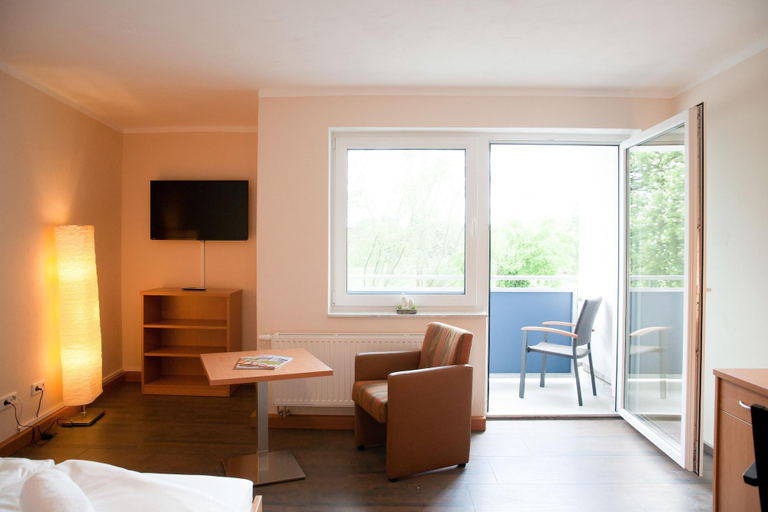 Bedroom 4, Apartmenthaus Wesertor, Kassel