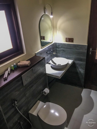 Bathroom 4, Lankapura Heritage, Dambulla