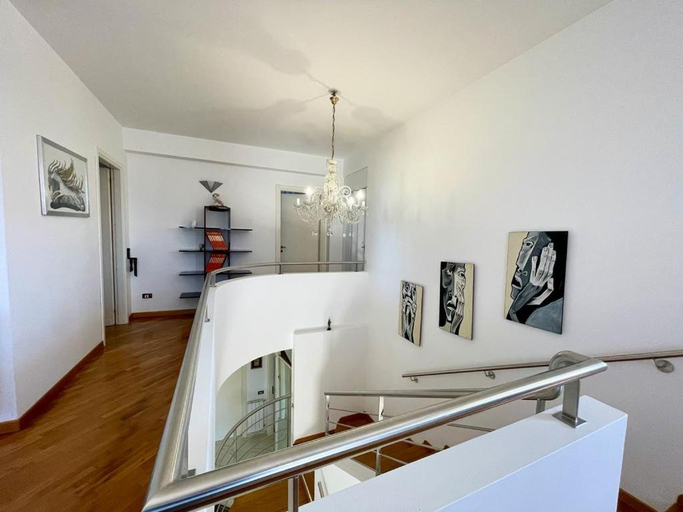 Lobby 4, Villa Girasole, Trapani