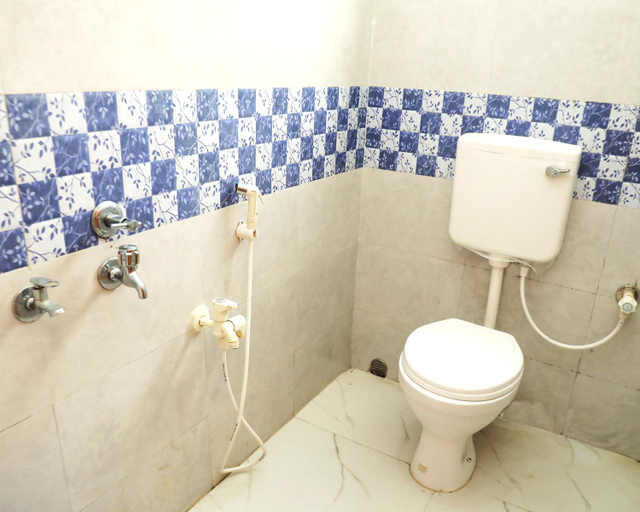 Bathroom 2, Kopa Ville Resorts, Birbhum