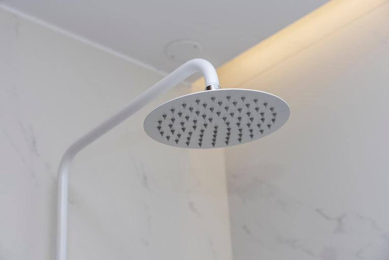 Shower 4, Disegno Residences, Crete