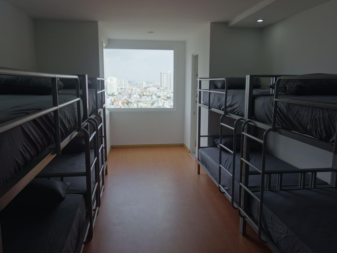 Bedroom 2, Sky Center Hostel, District 1