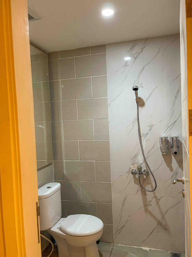 Bathroom, Luxury Modern La Casa Benson, Surabaya