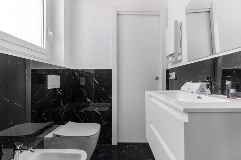 Bathroom 3, Mi Casa Meucci, Milano