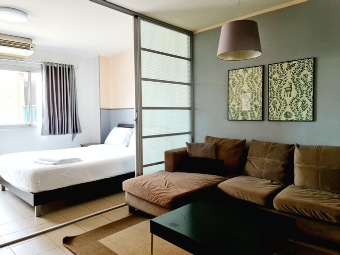 Bedroom 28