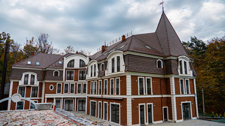 Others 4, Park Hotel Bristol, Uzhhorods'ka