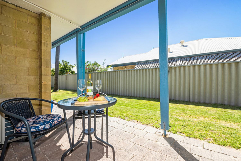 Exterior & Views 2, Chateau McNally, Gingin