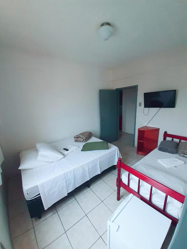 Bedroom 2, Hotel Gloria, São Gabriel