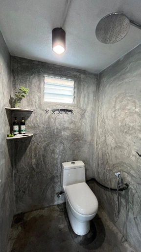 Bathroom 2, Upper Room Hideaway, Bandar Baharu