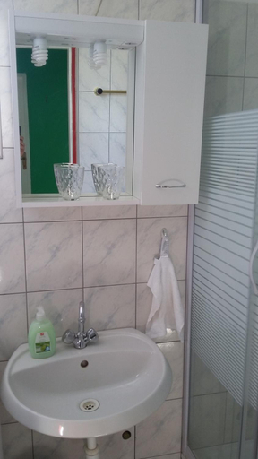 Bathroom 2, Sleepy Paradise Plitvice, Slunj