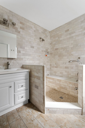 Bathroom, Spacious 1 Bedroom APT at the beach, Broward