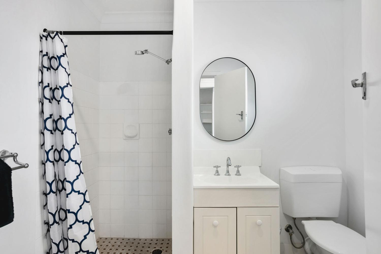 Bedroom 4, Malibu Apartments, Perth