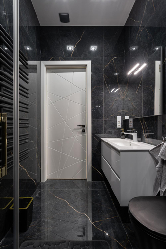 Bathroom 3, Heart of Budapest Luxury Apartment with Amazing View, Budapesti