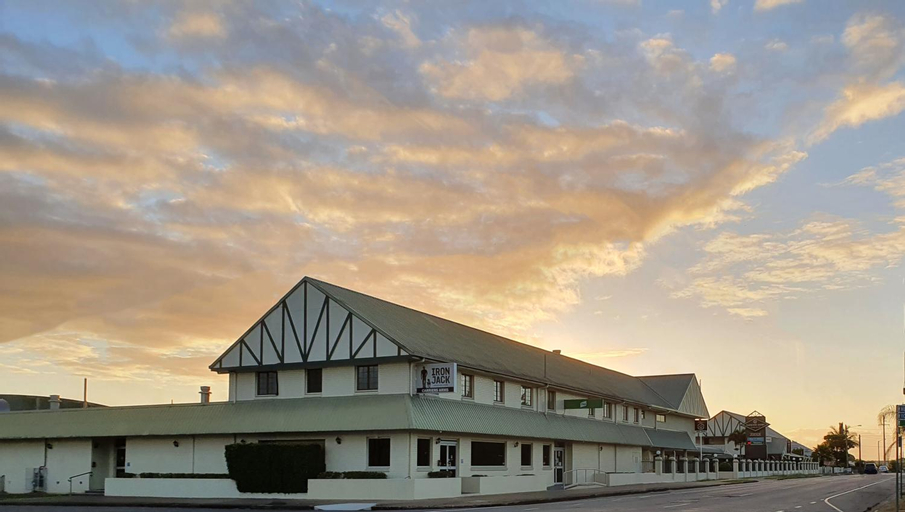 Carriers Arms Hotel, Maryborough