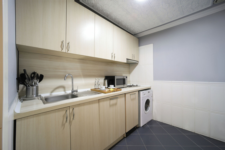 Private kitchen 4, Meroddi Galata Flats, Beyoğlu