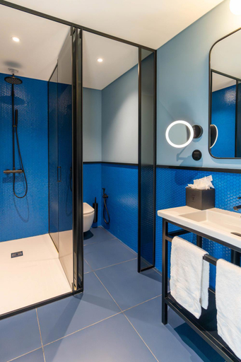 Bathroom 4, The Editory Riverside Santa Apolonia Hotel, Lisbon